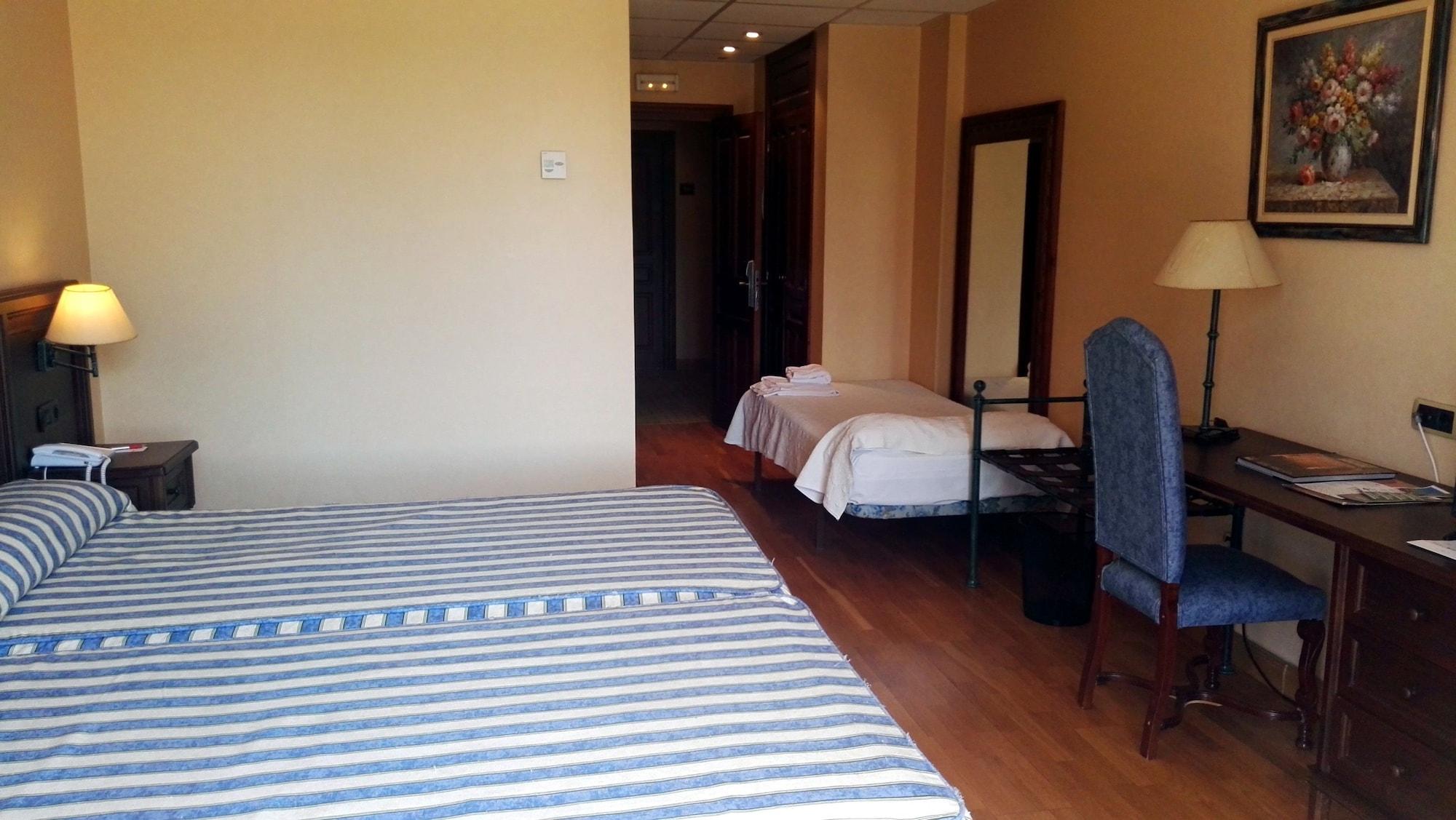 Hotel Spa Tudanca Aranda Fuentespina Exterior photo