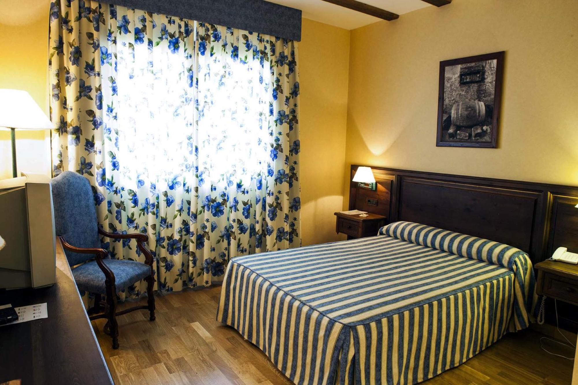 Hotel Spa Tudanca Aranda Fuentespina Room photo
